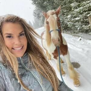 Meet your Posher, Shannon